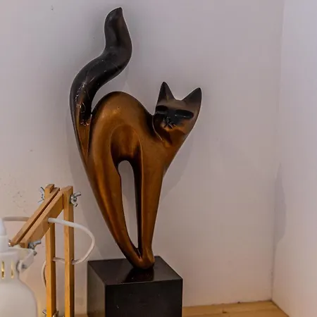 La Grotte Bourguignonne, Terrasse Exterieure *